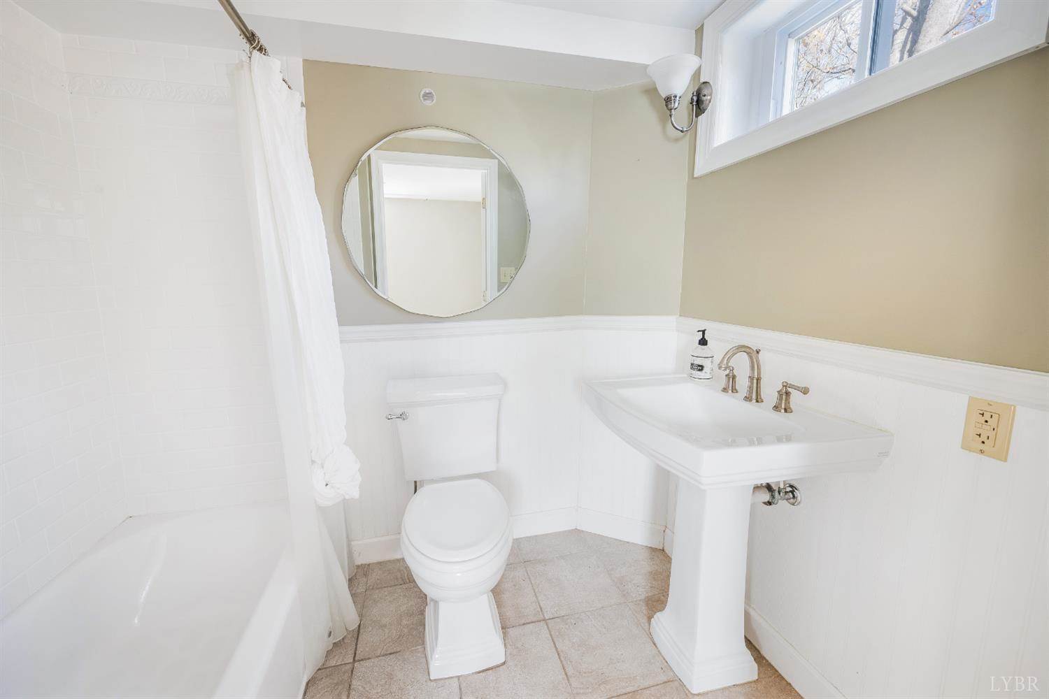 710 Riverside Drive, Lynchburg, VA 24503