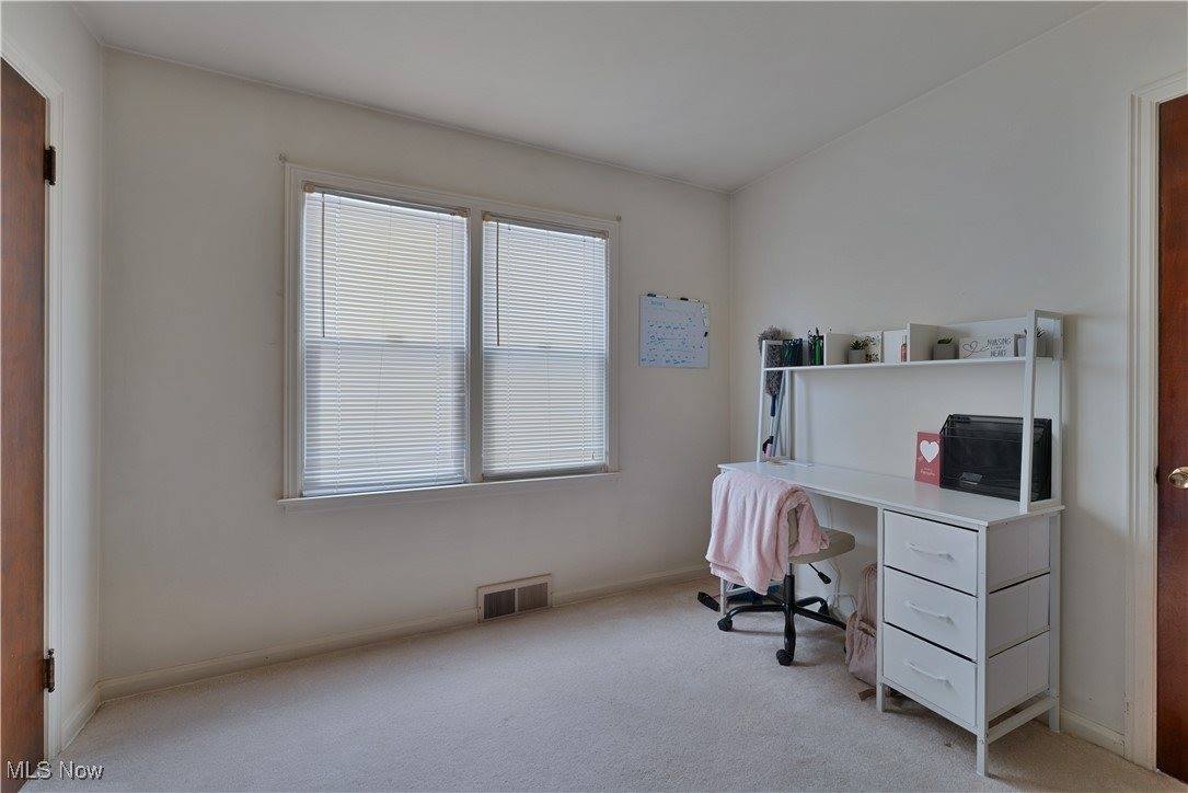 119 South Beverly Avenue, Austintown, OH 44515