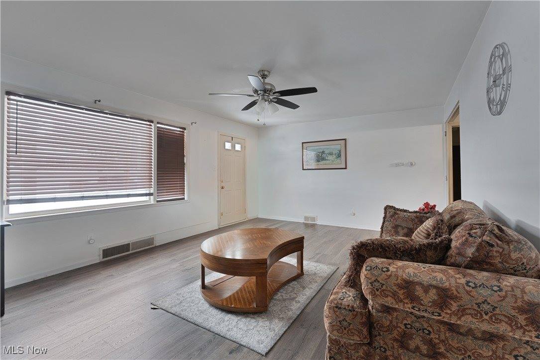 119 South Beverly Avenue, Austintown, OH 44515