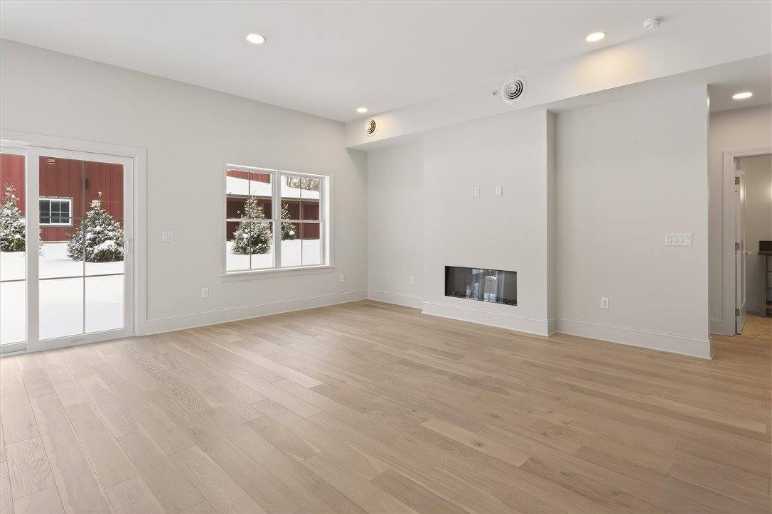 640 East Jefferson Avenue, #H-2, Perinton, NY 14450