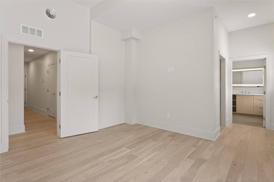 640 East Jefferson Avenue, #H-2, Perinton, NY 14450