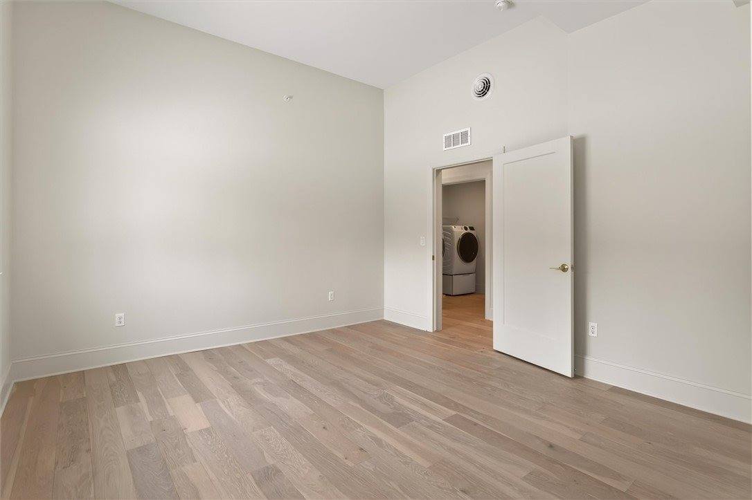 640 East Jefferson Avenue, #H-2, Perinton, NY 14450