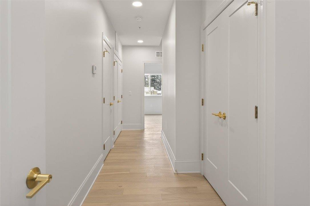 640 East Jefferson Avenue, #H-2, Perinton, NY 14450