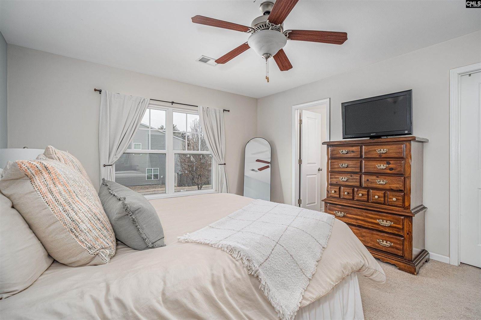 825 Scarlet Leaf, West Columbia, SC 29169