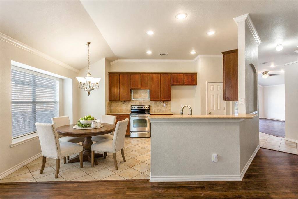 4345 Twinleaf Drive, Fort Worth, TX 76036