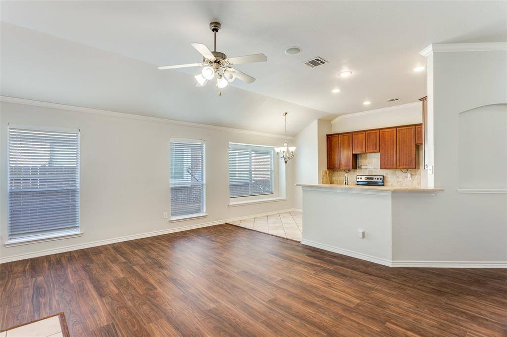 4345 Twinleaf Drive, Fort Worth, TX 76036