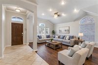 4345 Twinleaf Drive, Fort Worth, TX 76036