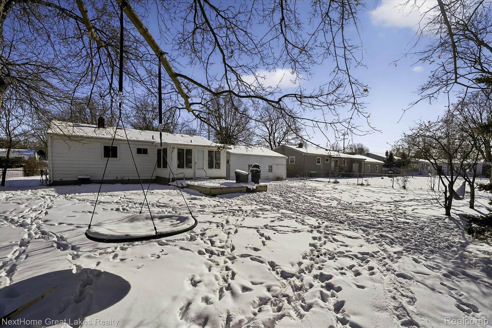4444 Carmanwood Drive, FlintCharterTownship_Genesee, MI 48507