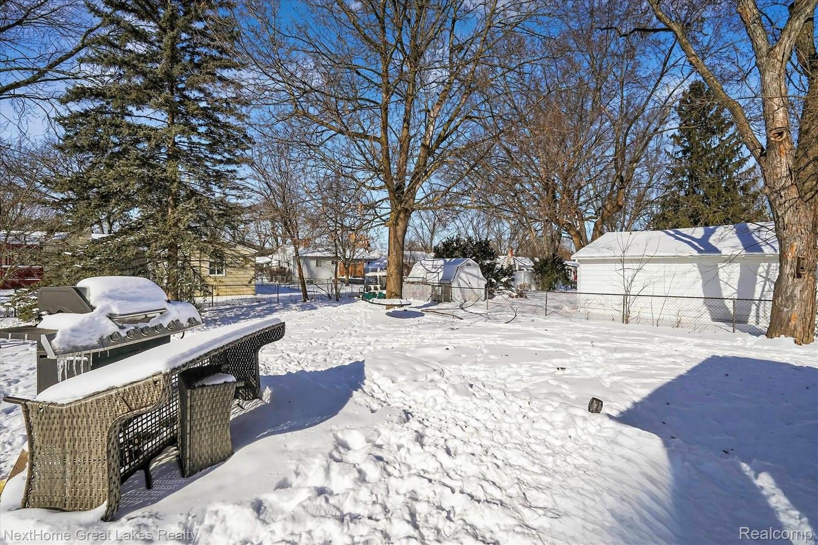 4444 Carmanwood Drive, FlintCharterTownship_Genesee, MI 48507