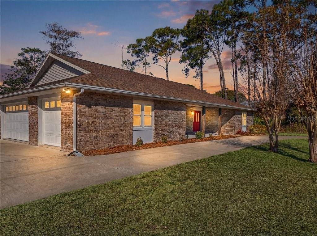 11 Parkway, Palm Coast, FL 32164