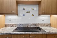 11 Parkway, Palm Coast, FL 32164