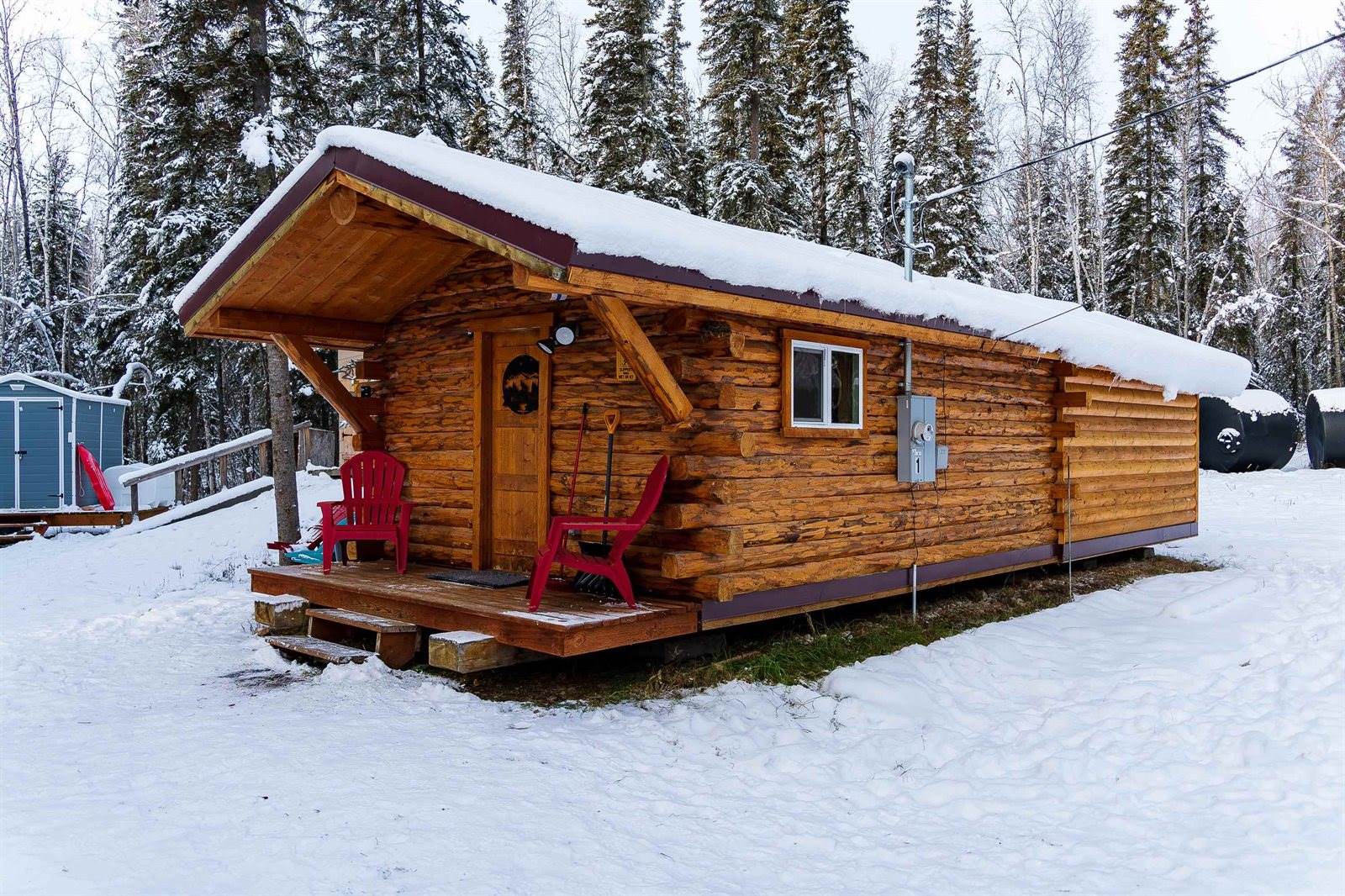 882 Tarsier Drive, Fairbanks, AK 99712