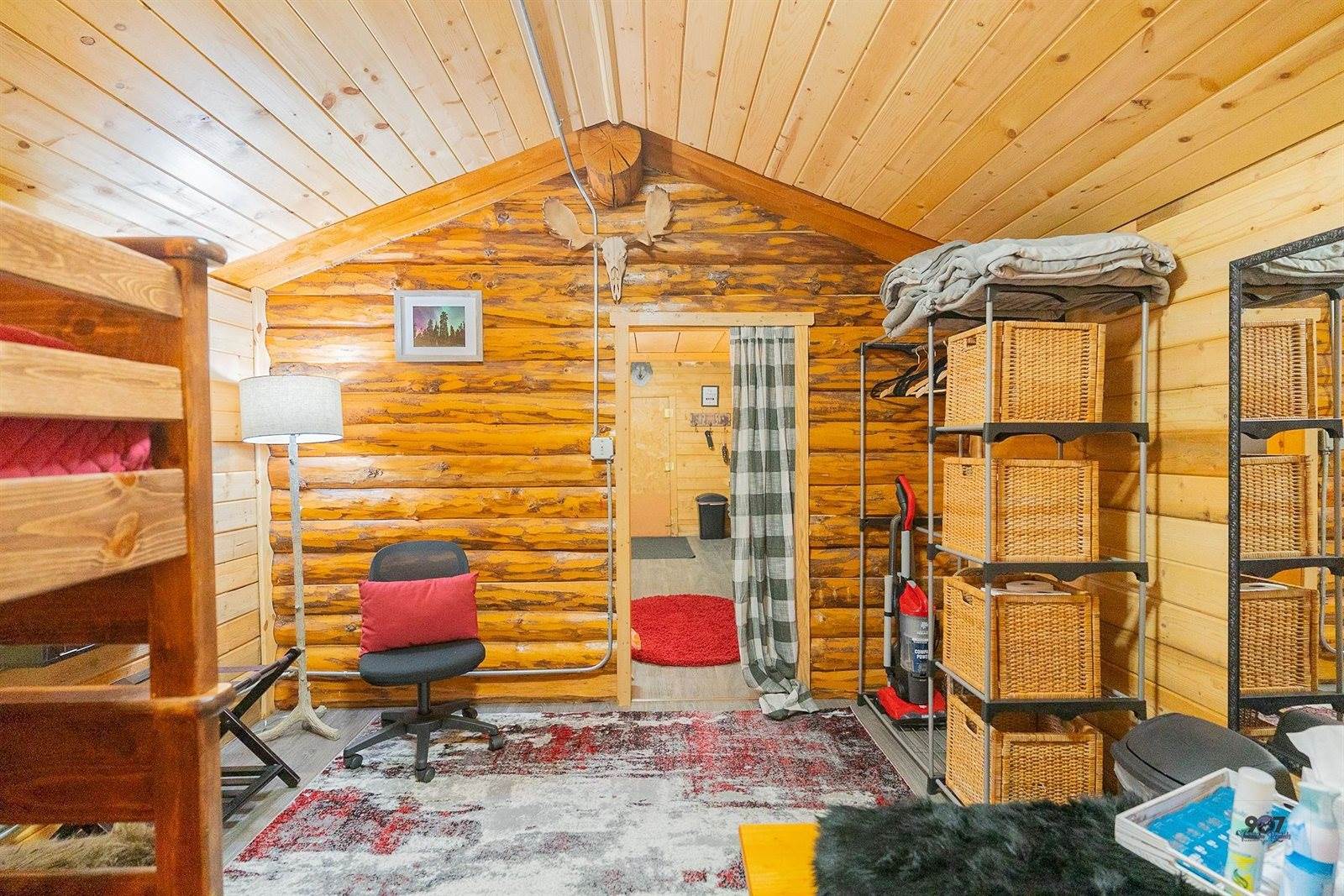 882 Tarsier Drive, Fairbanks, AK 99712