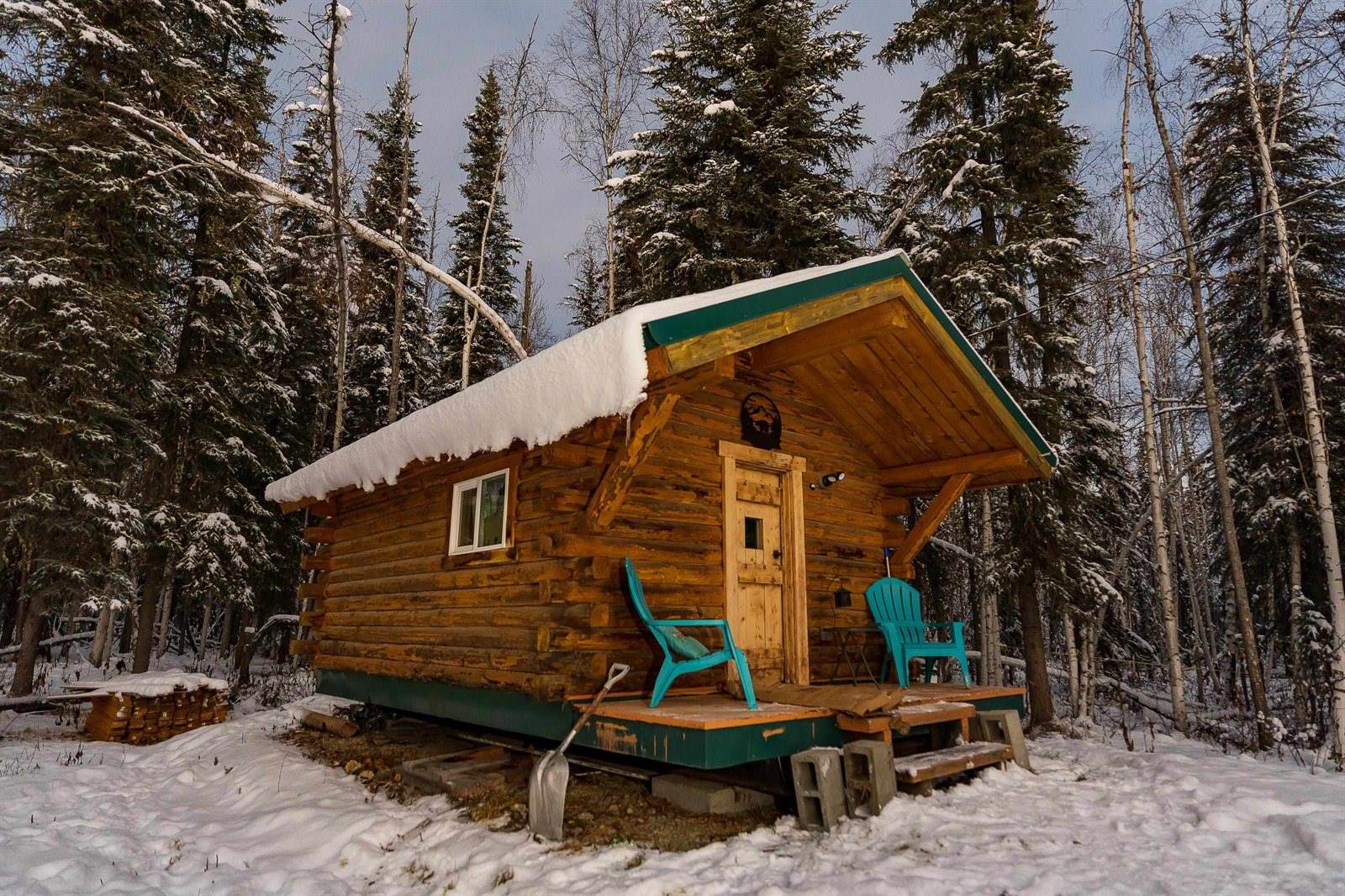 882 Tarsier Drive, Fairbanks, AK 99712