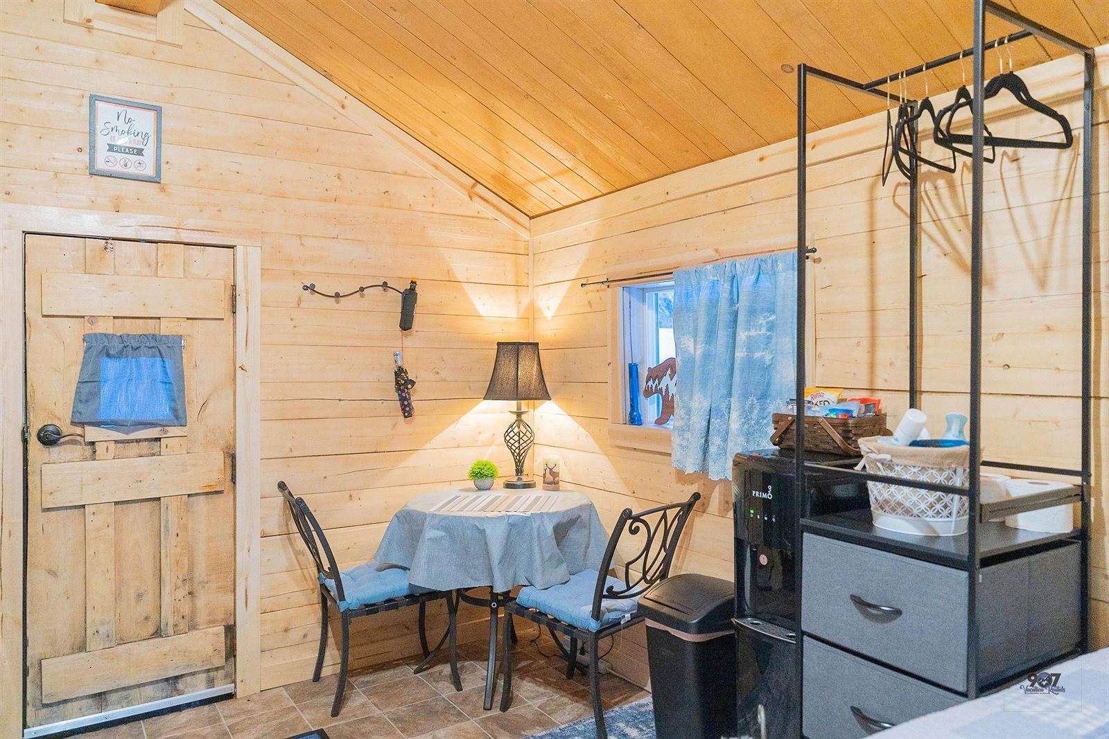 882 Tarsier Drive, Fairbanks, AK 99712