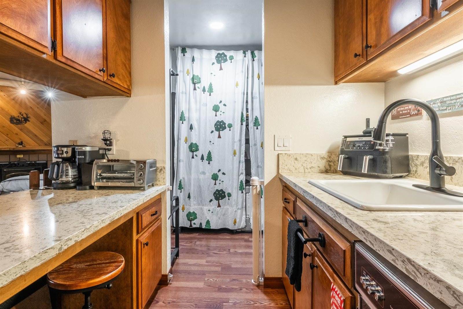 2289 Sierra Nevada Road #G-3, Mammoth Lakes, CA 93546