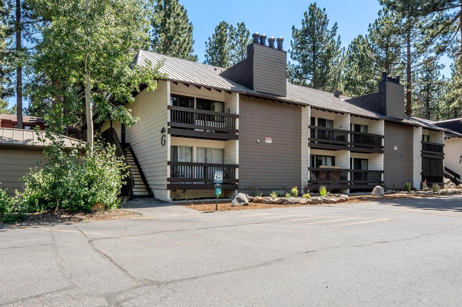 2289 Sierra Nevada Road #G-3, Mammoth Lakes, CA 93546