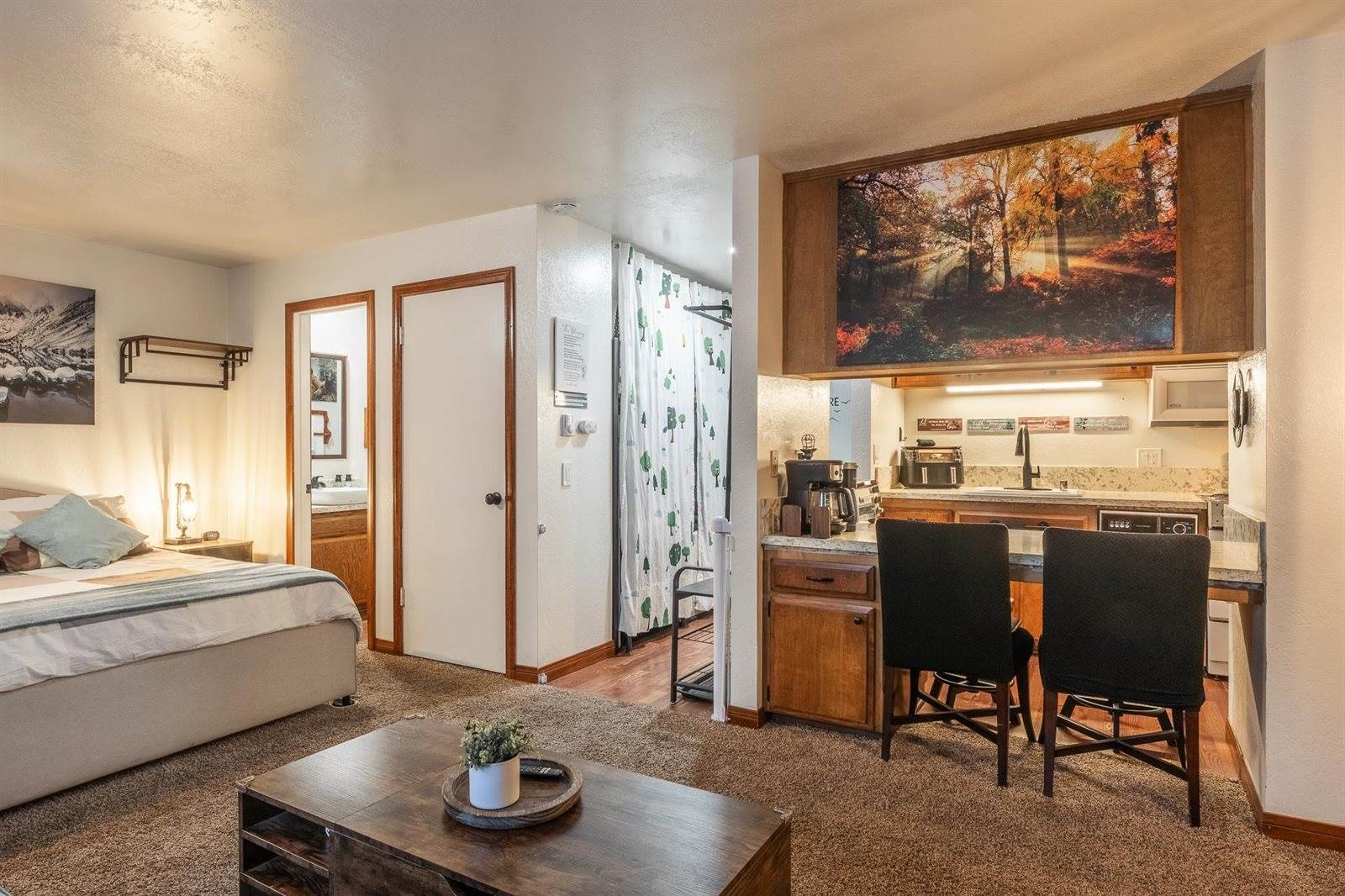 2289 Sierra Nevada Road #G-3, Mammoth Lakes, CA 93546