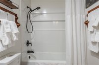 2289 Sierra Nevada Road #G-3, Mammoth Lakes, CA 93546