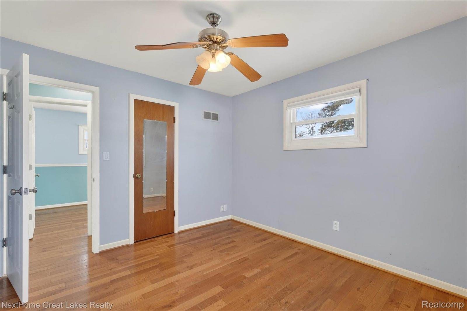 819 Southwood Drive, FentonCity_Genesee, MI 48430