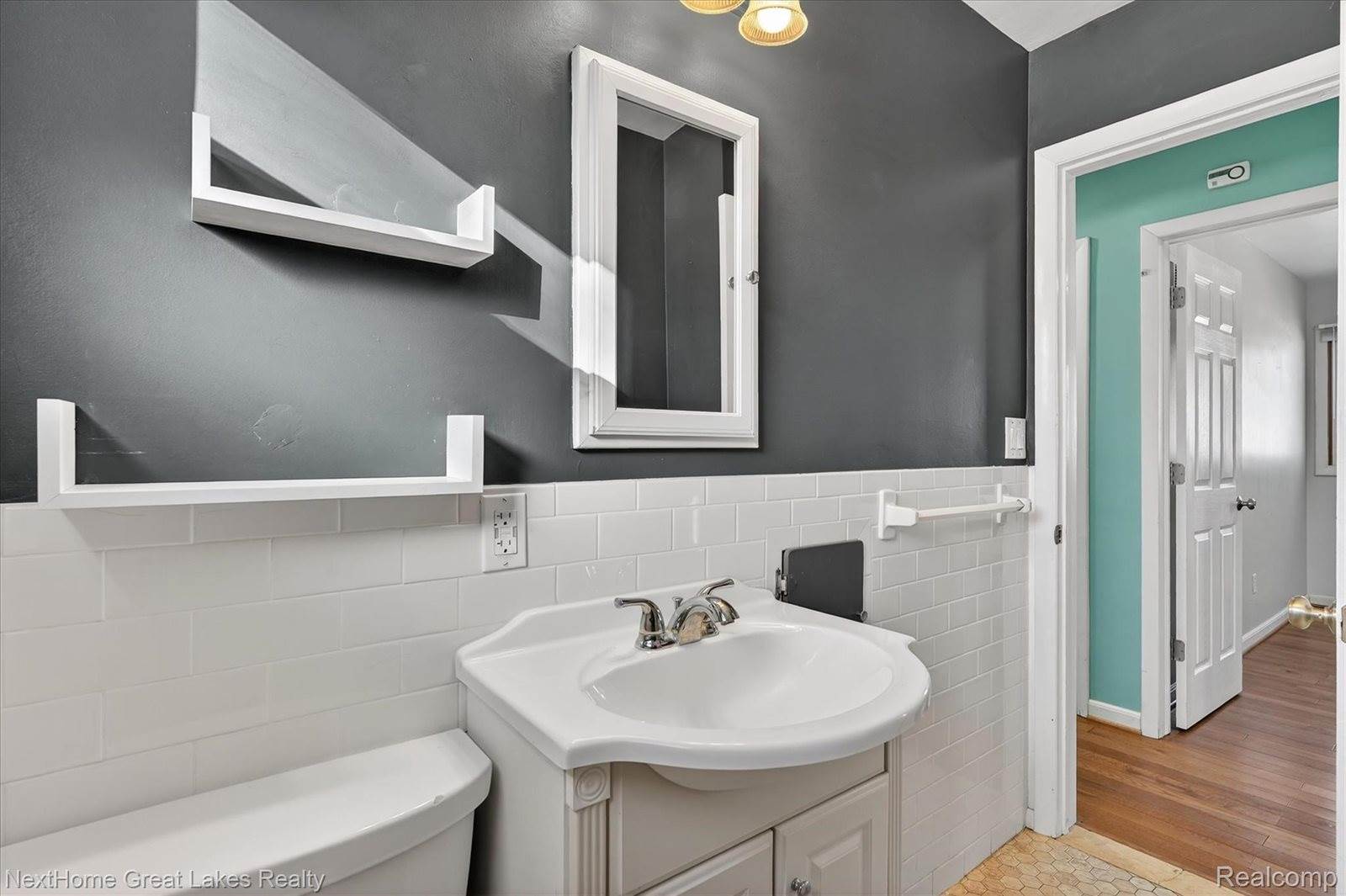 819 Southwood Drive, FentonCity_Genesee, MI 48430