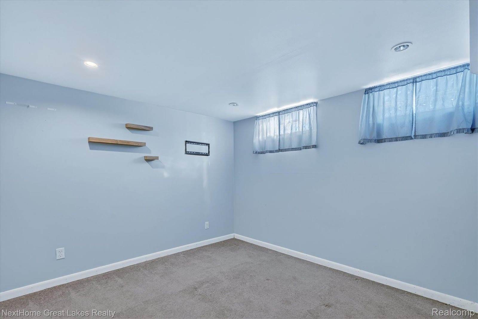 819 Southwood Drive, FentonCity_Genesee, MI 48430