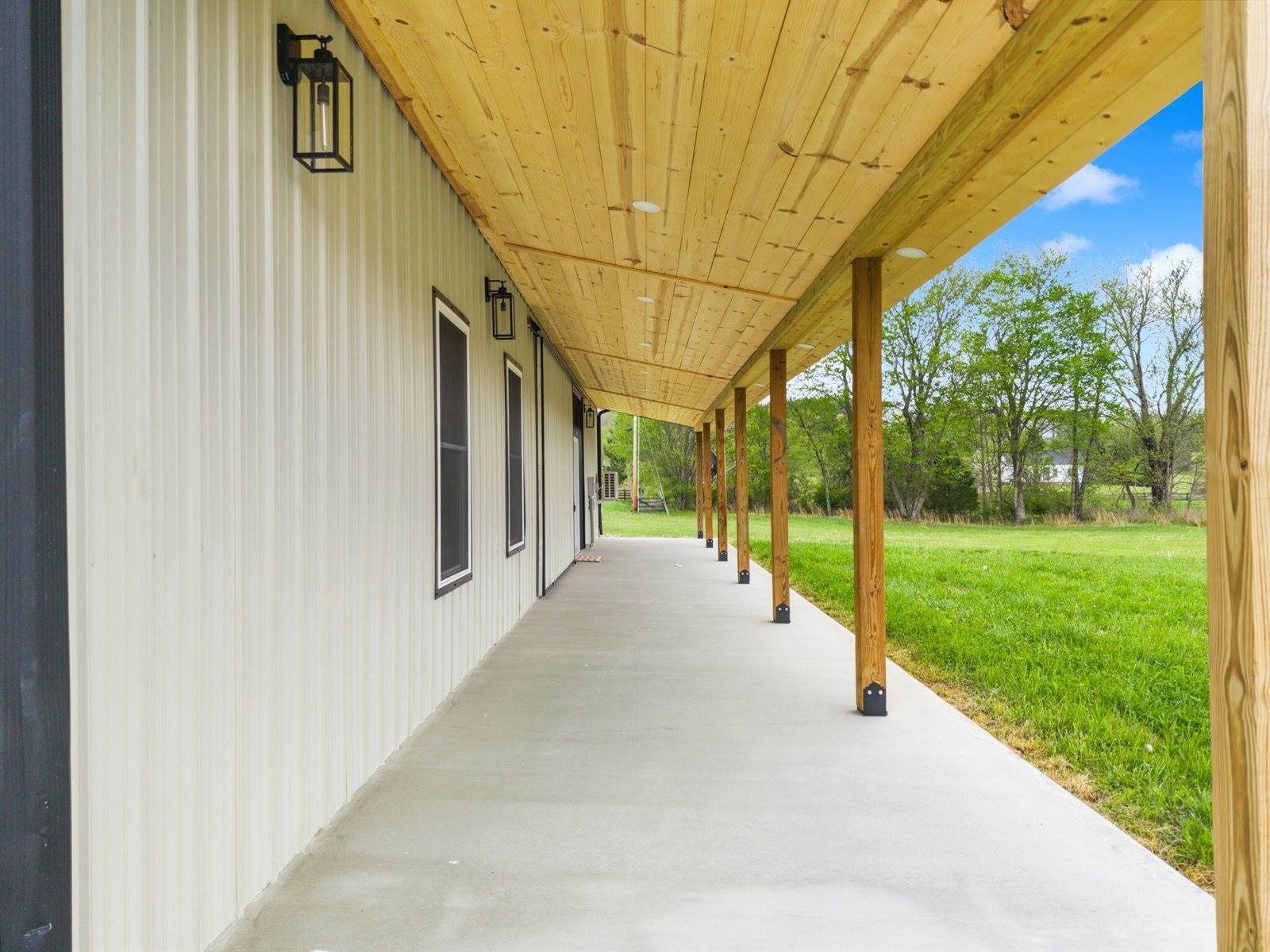 1114 Matt Baker Road, London, KY 40744