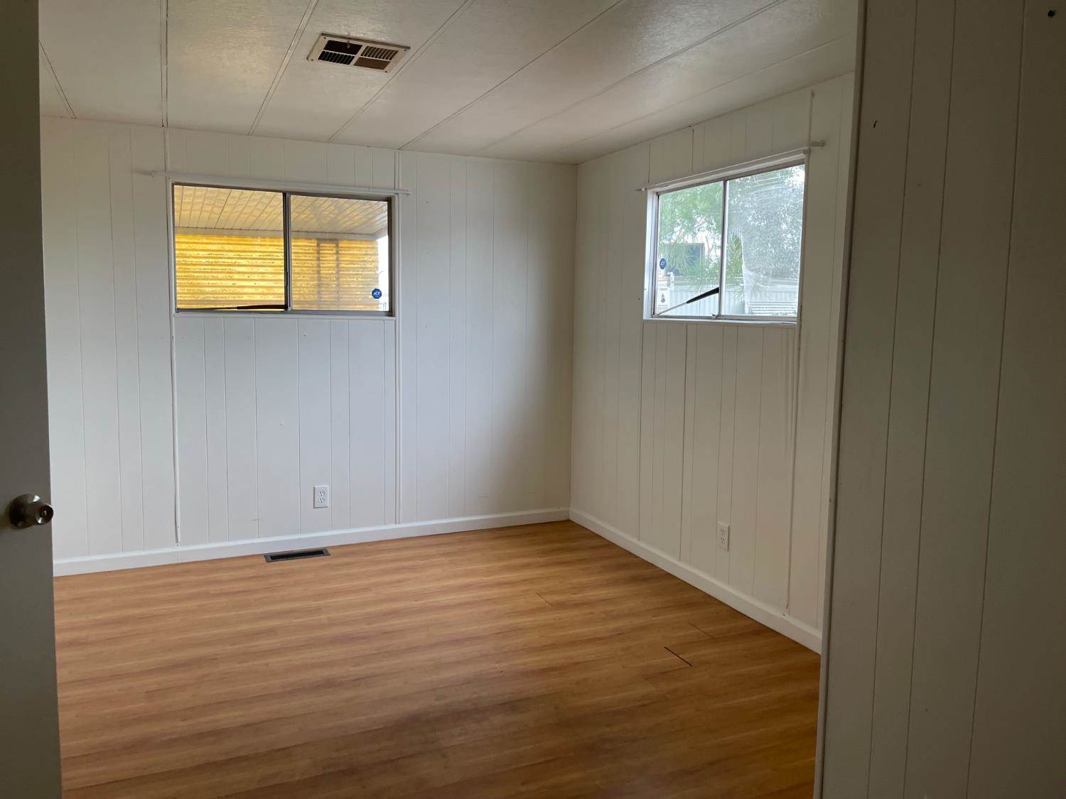 5040 West Jackson. Street, North Highlands, CA 95660
