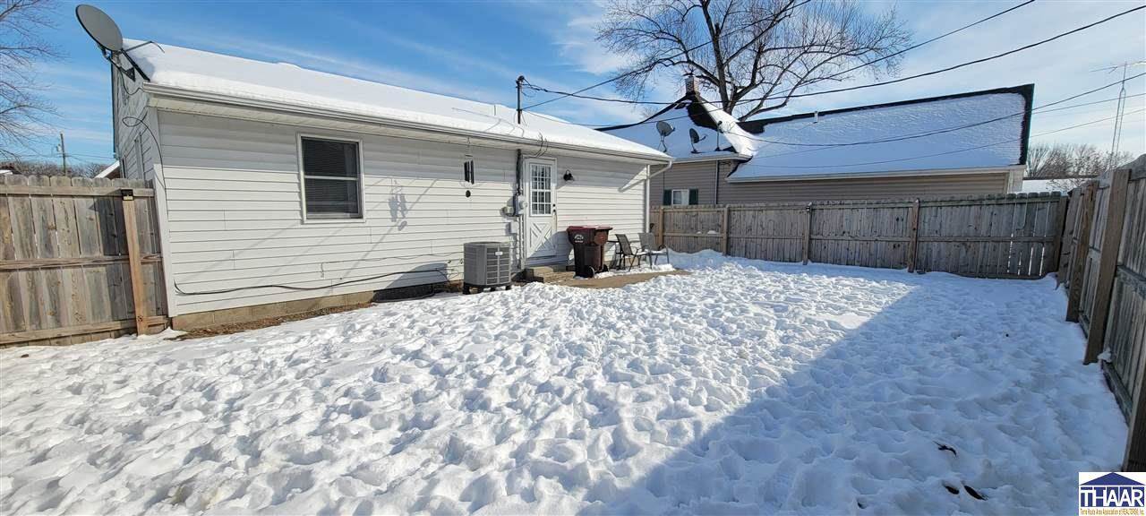 1141 South 3rd, Clinton, IN 47842