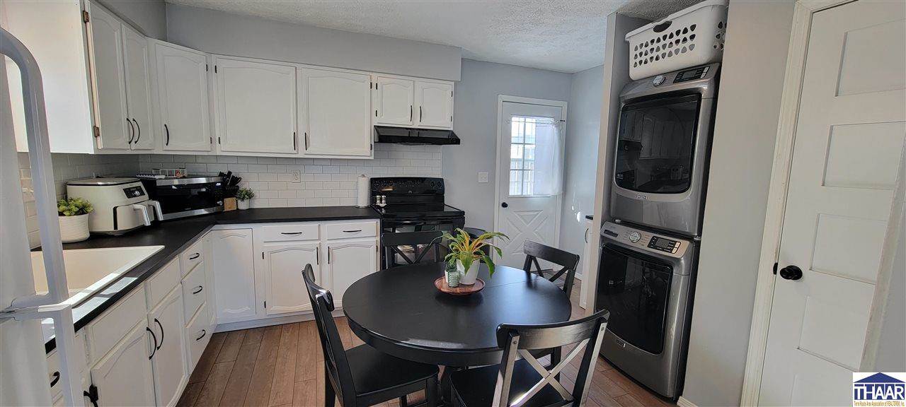 1141 South 3rd, Clinton, IN 47842