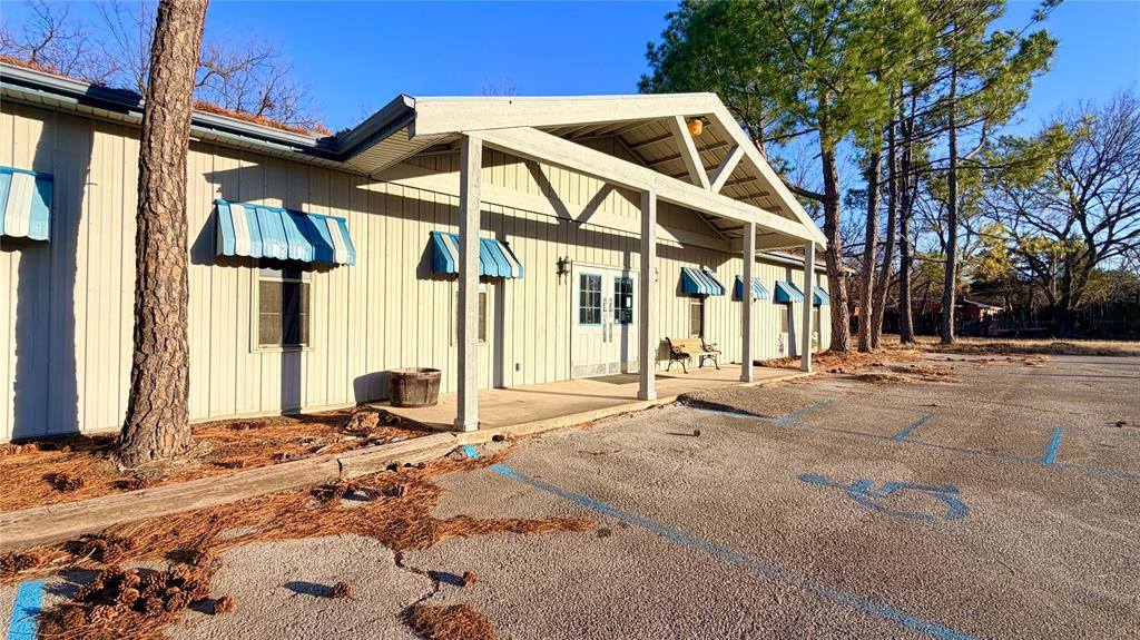 3803 North Bryan Avenue, Shawnee, OK 74804