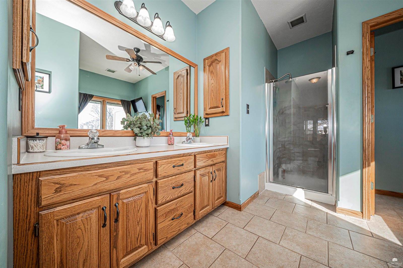 401 Dewey Street, Solomon, KS 67480