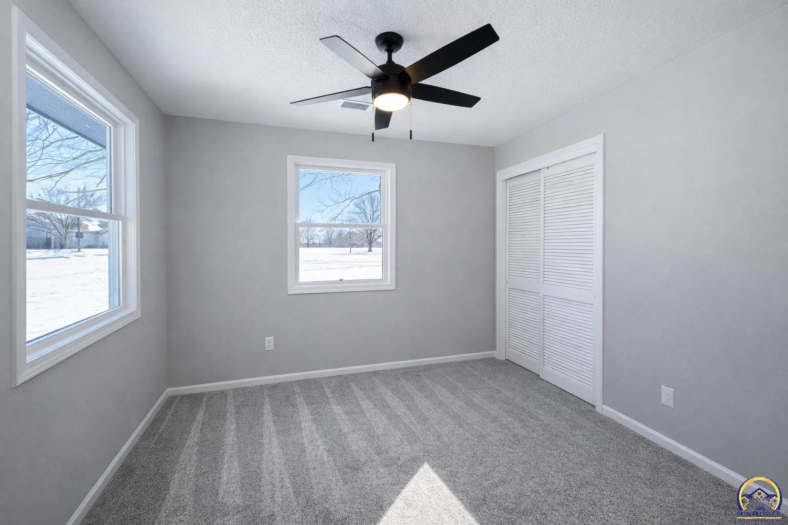 7879 Seneca Lake RD, Ozawkie, KS 66070