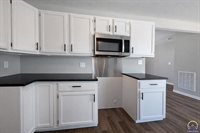 7879 Seneca Lake RD, Ozawkie, KS 66070