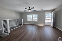 7879 Seneca Lake RD, Ozawkie, KS 66070