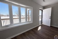 7879 Seneca Lake RD, Ozawkie, KS 66070