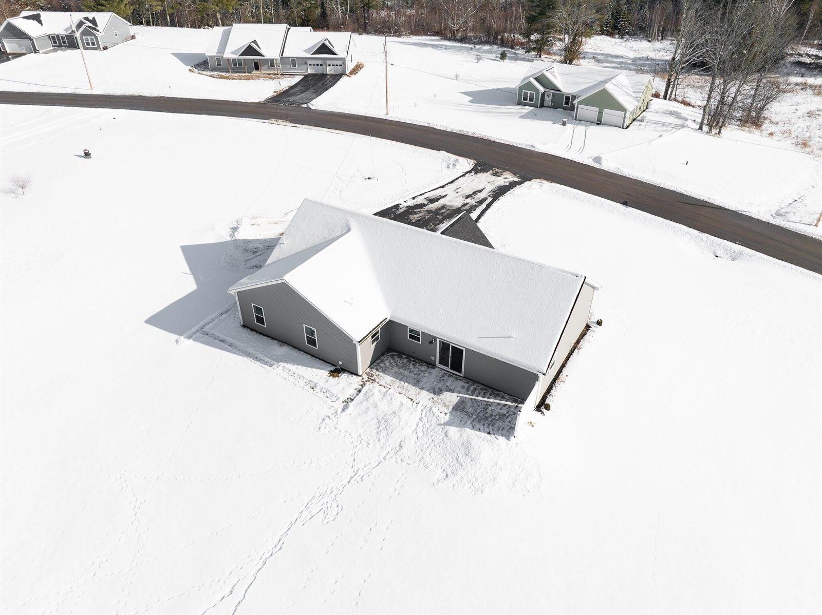 26 Knoll Crest Drive, Bangor, ME 04401