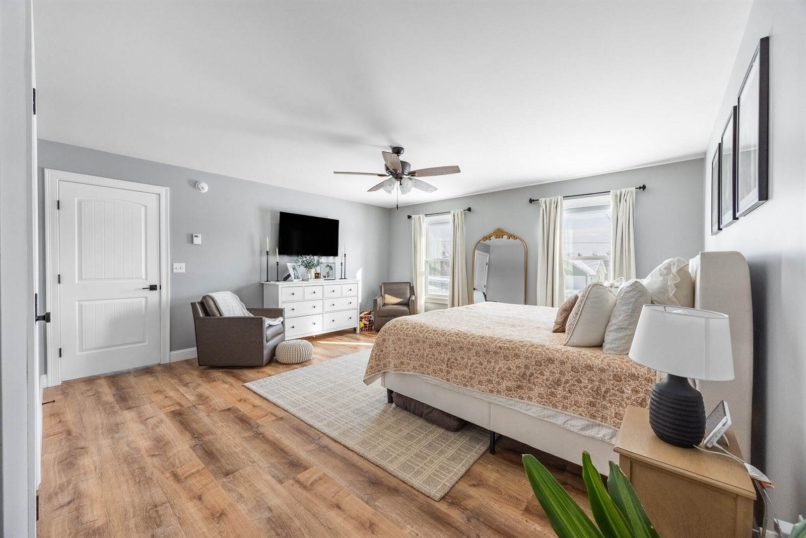 26 Knoll Crest Drive, Bangor, ME 04401