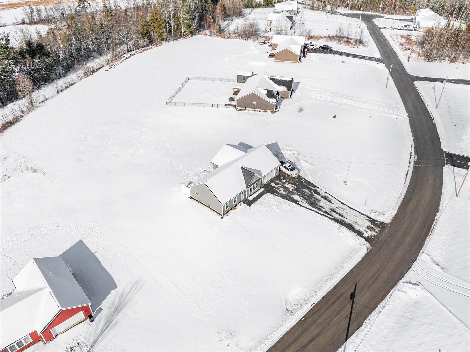 26 Knoll Crest Drive, Bangor, ME 04401