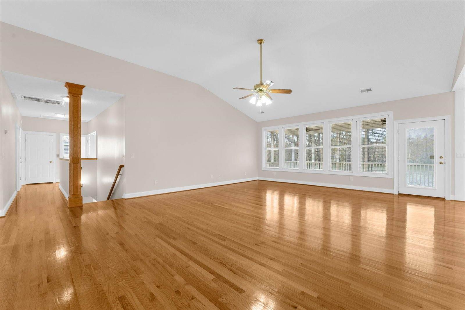 146 Loganberry Circle, Goose Creek, SC 29445