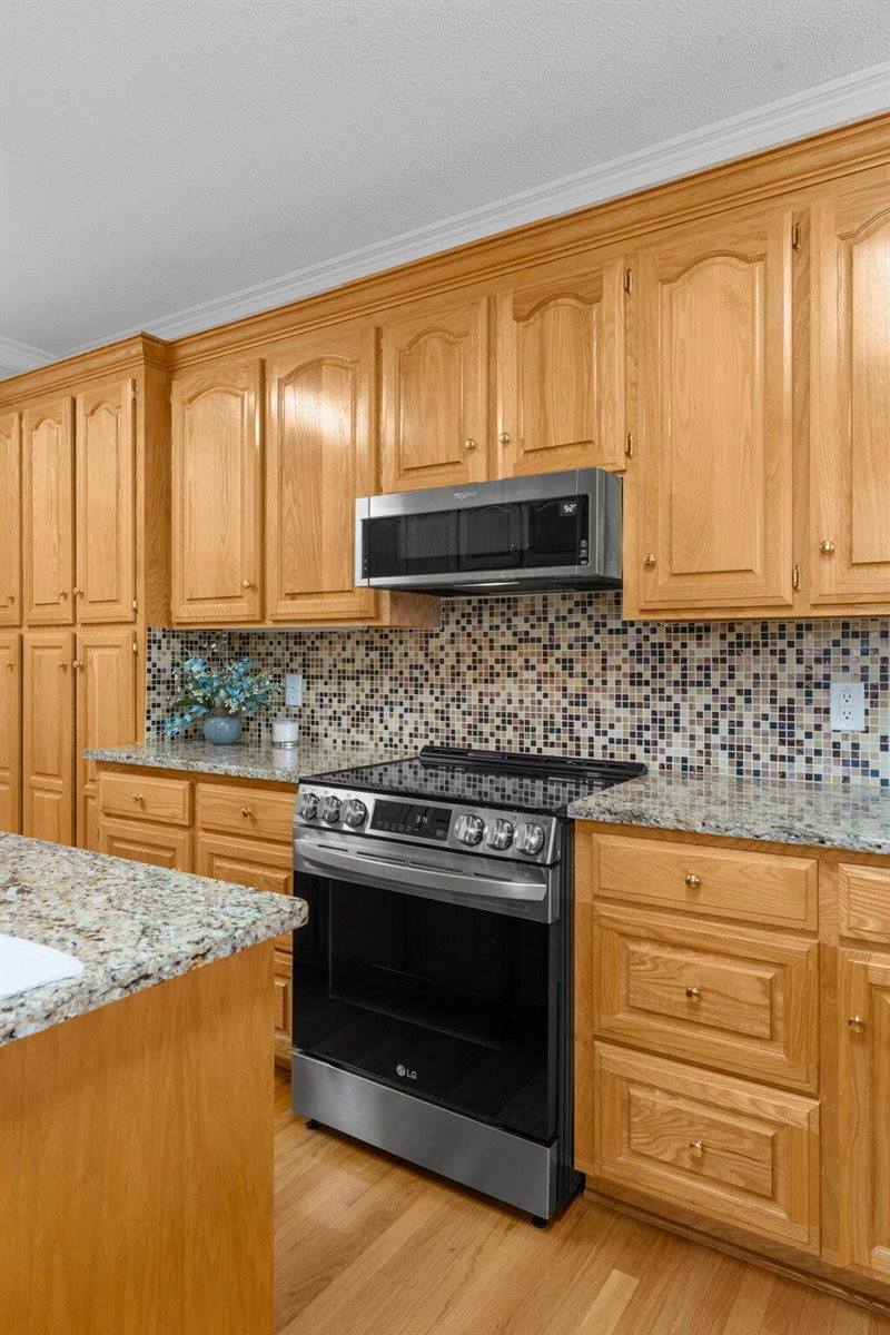 146 Loganberry Circle, Goose Creek, SC 29445