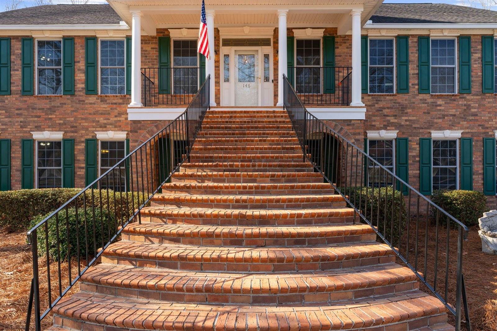 146 Loganberry Circle, Goose Creek, SC 29445