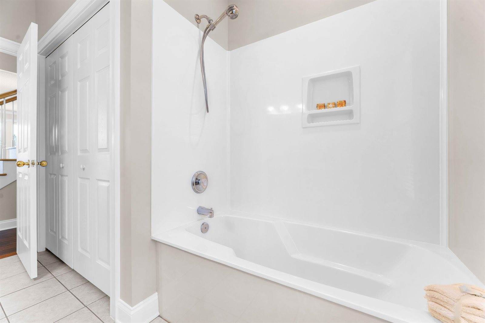 146 Loganberry Circle, Goose Creek, SC 29445