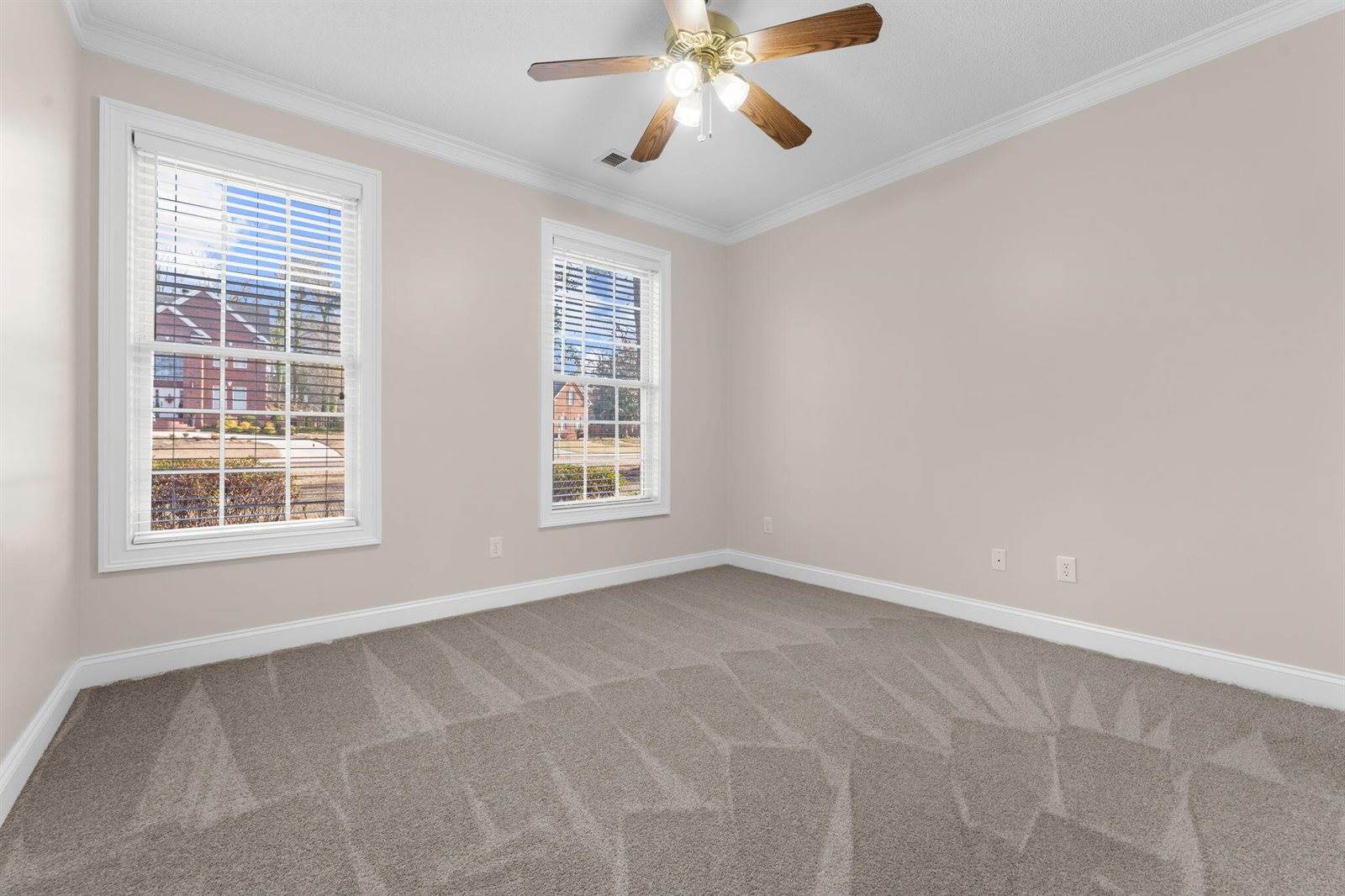 146 Loganberry Circle, Goose Creek, SC 29445