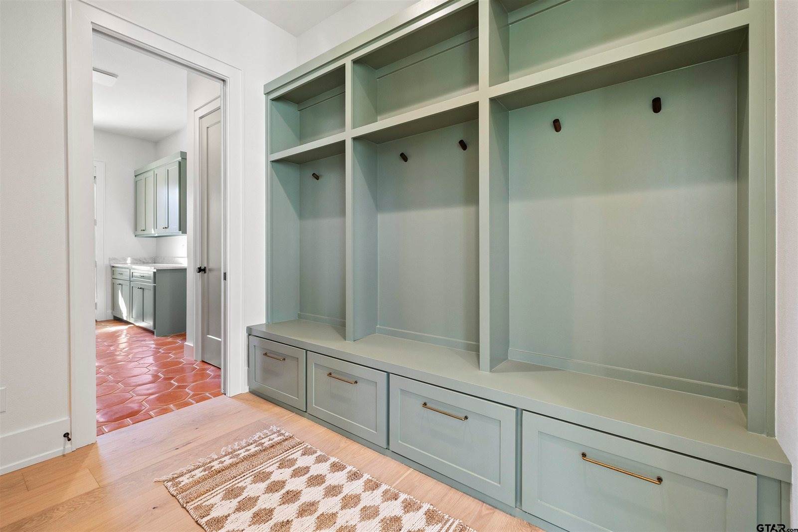 1915 Magnolia Trail, Tyler, TX 75703