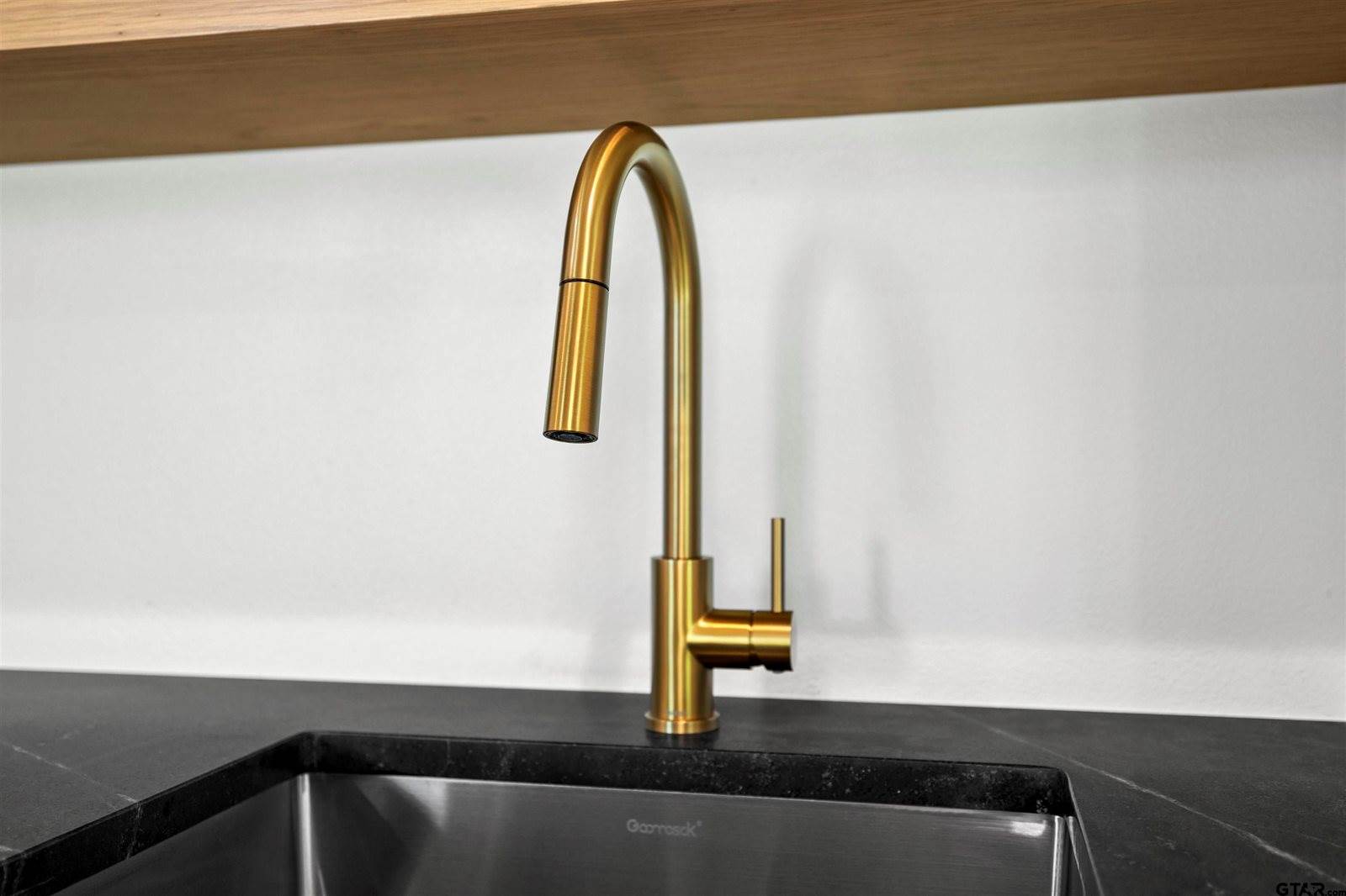 1915 Magnolia Trail, Tyler, TX 75703