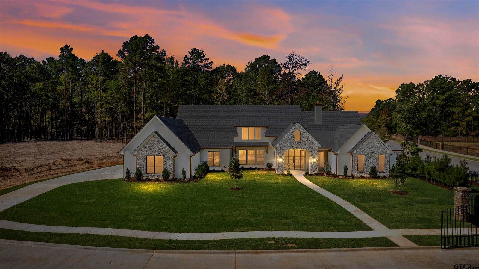 1915 Magnolia Trail, Tyler, TX 75703