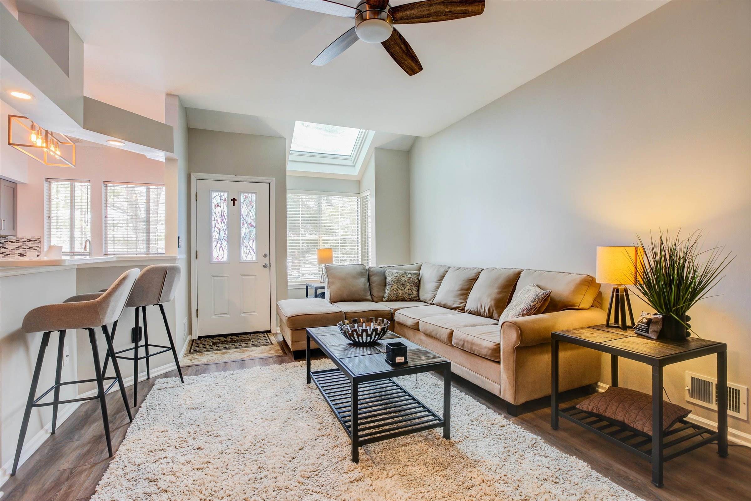 18 Birchwood Rd, Bedminster, NJ 07921