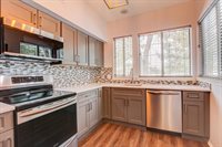 18 Birchwood Rd, Bedminster, NJ 07921
