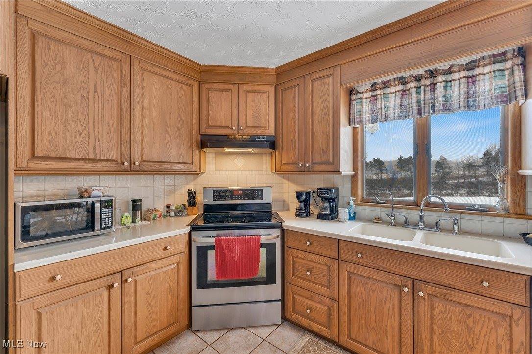 7295 Cool Road, Canfield, OH 44406